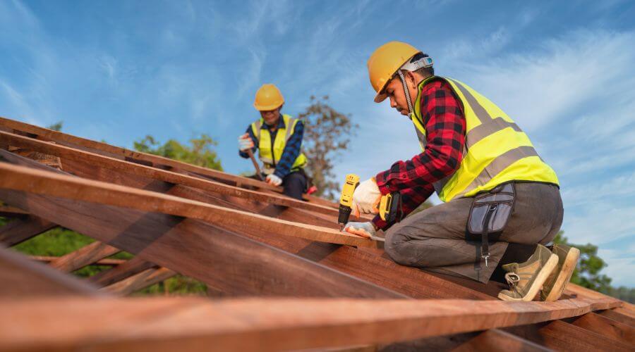 Expert new roof installation services in Topmost, KY